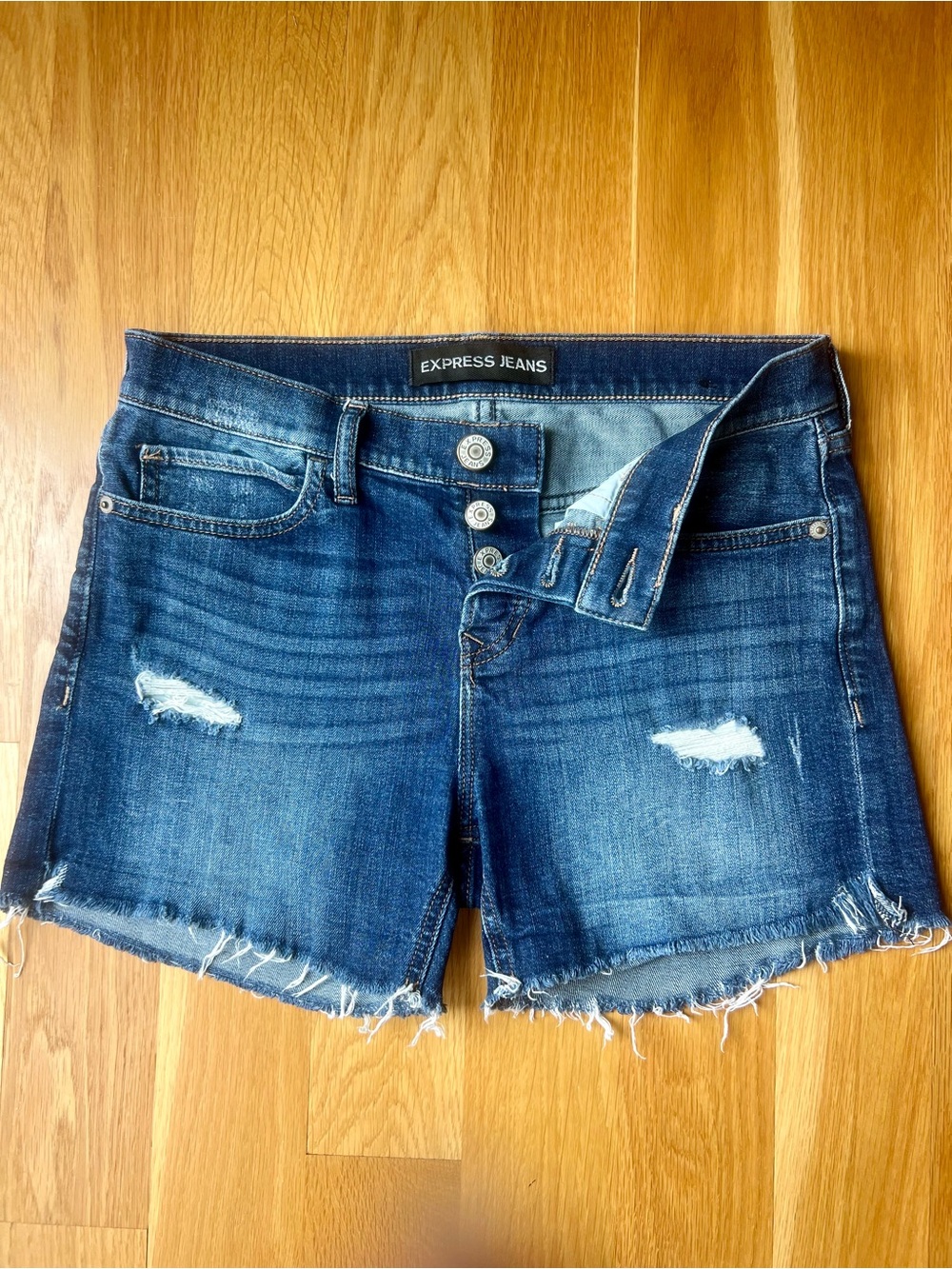 Express Denim Shorts - Picture 3 of 4